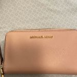 Michael Kors Wallet Wristlet Photo 0