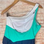 Colorblock One Shoulder One Photo 3