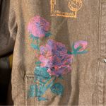 Cider  Women’s Oversize Brown W/Roses & Letters Jean Jacket Sz S-EUC Photo 3