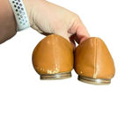 Merona  Two Toned Black and Tan D'orsay Flats Size 9.5‎ Photo 2