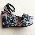 Schutz Platform Wedge Sandals Black Purple Blue Floral Size 9 Photo 1