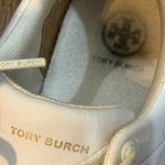 Tory Burch  Women’s size 9.5 Double T Howard Court In White Leather Photo 12