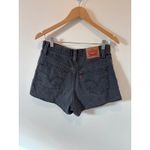 Levi's High Waisted Mom Shorts Black Denim Size 28 Photo 1