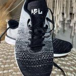 APL  Techloom Pro W Women’s Athletic Sneakers Running Shoes White/Heather Gray Photo 0