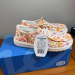 Hey Dude NIB  Wendy Western Cowgirl Floral Colorful Allover Print 70’s Retro W7 Photo 2