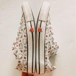 Converse x Hello Kitty Chuck Taylor White All Star Low Top. Size W 8, M 6 Photo 4