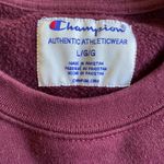Champion Sweatshirt Photo 4
