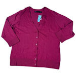 NY&C‎ Burgundy V Photo 0