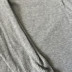 UGG Maxwell Henley Photo 4