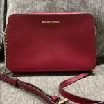 Michael Kors  Jet Set DK Berry Crossbody Photo 1