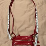 Unbranded perfect little crossbody bag w/lots of packets & cute croc design EUC Red Photo 3