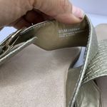 Aerosoles  Women’s Piano Luxury Flip Flops Metallic Gold buckle Size 9.5 E10 Photo 4