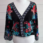 Flying Tomato Flying Tomato Floral Surplice Black Top size S Photo 0