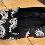 Zalo Women’s Black and White Embroidered Flats with Intricate Design size 8M‎ Photo 7