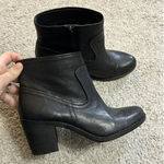 Arturo Chiang ARTURO CHANG Black Leather Chunky Heel Zipper Ankle Boot Sz 7.5 Photo 0