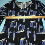 Avenue v-neck long sleeve blouse handkerchief bottom periwinkle black size 14 Photo 7