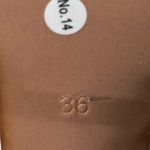 Pearl Healed bridal shoes White Size 5.5 Photo 4