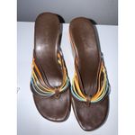 BCBGirls  Wedge Flip Flop Sandals Sz 8 Brown Rainbow Platform Heel Leather Y2K Photo 3