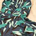 The North Face NEW  women's large Hyvent 2.5L waterproof Retails $150. Photo 8