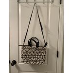 Universal Threads Universal Thread Shoulder Bag Handbag Tote Purse Black & Off White Photo 5