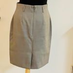Anne Klein fully lined gray pencil skirt. Photo 2