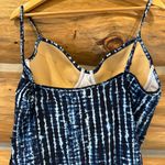 Old Navy  Underwire High-Cut One-Piece Swimsuit Photo 4