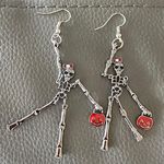 New Halloween Skeleton Fashion Earrings Silver Photo 0