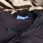 Vera Wang Used  tank top with a trimmed collar Photo 3