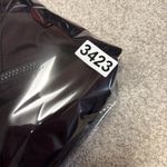 Lululemon  Women's Reversible Mesh 1/2 Crop Zip Jacket black Red‎ Merlot Sz 8 Photo 7