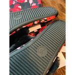 Victoria's Secret NEW  Slippers Floral Red Black L 9/10 Slipper Shoes sandals #61 Photo 7