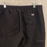 FIGS  high waisted Yola skinny, scrub pants, size small ￼ Photo 3