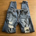 American Eagle AEO Super Stretch Size 6 Long Distressed Denim Jeans Photo 2