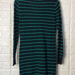 🌞‎ NWT Mossimo navy striped v Photo 3