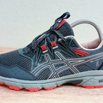 ASICS  Gel Venture 8 Running Athletic Sneakers Lace Up Shoes Grey Women’s 8.5 W Photo 0