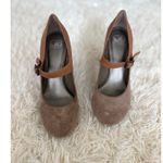 Gianni Bini  Brown Suede Leather Block Heel Mary Jane Pumps Size 8.5M‎ Photo 1