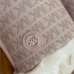 Michael Kors MICHAEL Janis Slipper Jacquard Print Soft Pink Fur Slippers 8/9? Photo 7