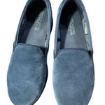 Skechers on The Go Women’s Loafer Comfort Blue Suede Sz 7.5 Photo 4