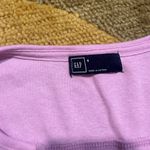 Gap  Y2K Style Light Purple Raspberry Long Sleeve Henley Tee Shirt Top Women’s S Photo 2