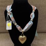 NWT Gemelli Gold Heart Pendant Necklace Multicolor Adjustable Scarf Brand New Green Photo 0