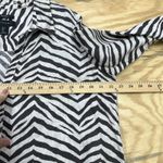 Tahari Animal Print Zebra Stripe Linen Tunic Top Size XL Brown Mob Wife Beachy Photo 7