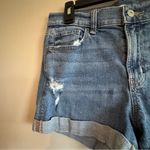 Old Navy  Boyfriend Mid Rise Denim Blue Women's Shorts Size 6 Photo 6