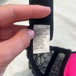 Elegant Black Lace Strapless Bra Size undefined Photo 3