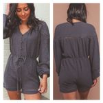 Amuse Society  Kimmy Woven Romper Gray Long Sleeve Size Large L NWT Photo 1