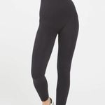 Spanx  Black Look at Me Now High-Waisted Seamless Leggings Size Medium NWOT Photo 1