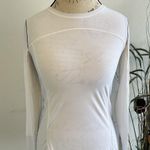 Lululemon Womens Activewear Long Sleeve Crew Neck T Photo 0