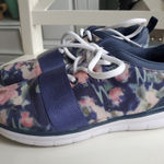 JustFab Floral sneakers by Just Fab size 8 pink and navy color very lightweight … Photo 0