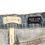 Urban Heritage high rise red roses embroidered shorts Jeans size 9 Photo 6