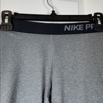  Dri-Fit Nike Pro Gray Black Knee Length Leggings Size XS EUC #2034 Photo 2