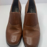 Clarks Bendables Brown Leather Loafers Size 8M Photo 0