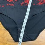 Tahari  Floral Bodysuit Womens Small Black Red Mesh Long Sleeve V‎ Neck Surplice Photo 7